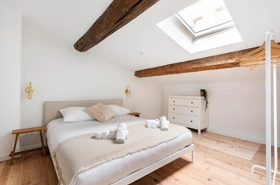 Apartament {St Fee Sur Les Toits} * Plein Centre Marseille * Clim