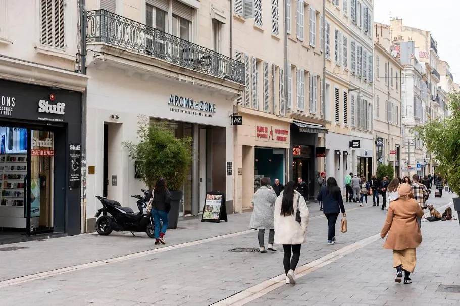Apartament {St Fee Sur Les Toits} * Plein Centre Marseille * Clim